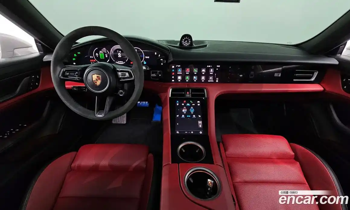 Porsche Taycan 2025 0.1 гидро в Москве № 212966, фото 7