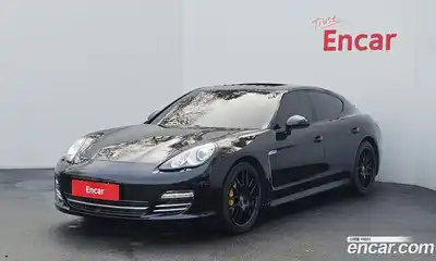 Porsche Panamera, 2013
