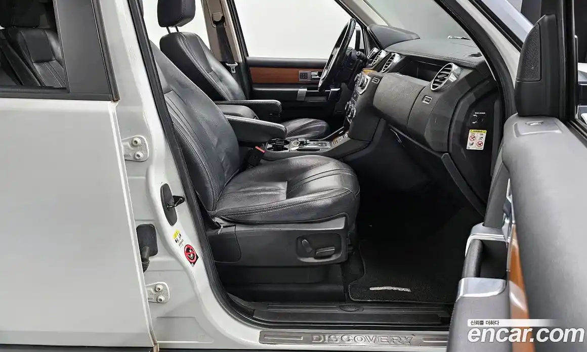 Land Rover Discovery 2015 3.0 гидро в Москве № 213790, фото 11