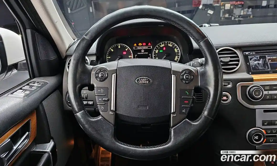Land Rover Discovery 2015 3.0 гидро в Москве № 213790, фото 13