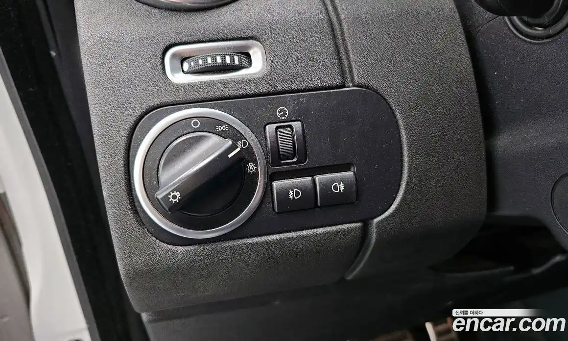 Land Rover Discovery 2015 3.0 гидро в Москве № 213790, фото 17