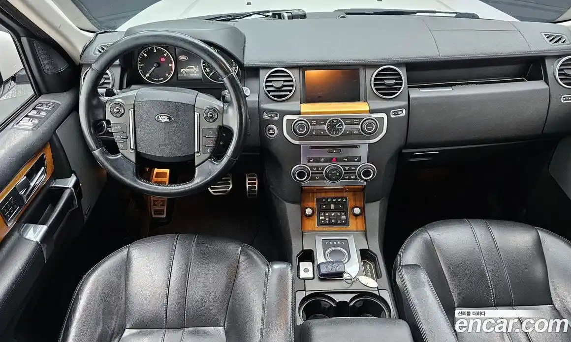 Land Rover Discovery 2015 3.0 гидро в Москве № 213790, фото 7