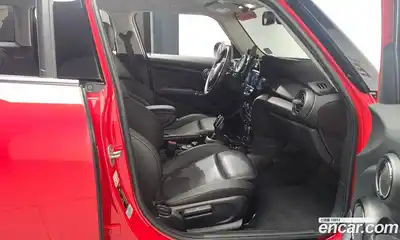 Mini Cooper 2020 1.5 гидро в Москве № 214043, миниатюра 10