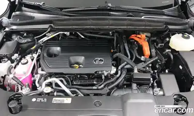 Lexus RX 2024 2.5 вариатор в Москве № 214760, миниатюра 6