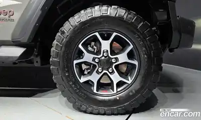 Jeep Wrangler 2022 2.0 гидро в Москве № 215398, миниатюра 5