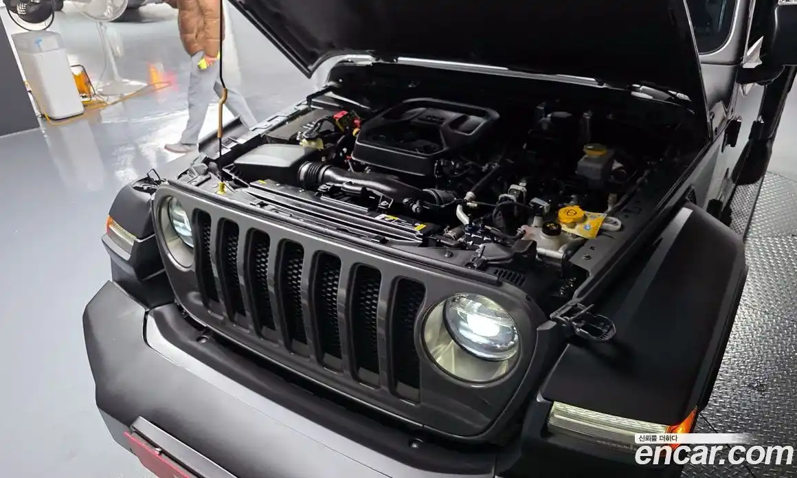 Jeep Wrangler 2022 2.0 гидро в Москве № 215398, фото 6