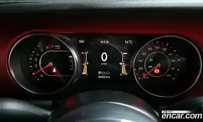 Jeep Wrangler 2022 2.0 гидро в Москве № 215398, миниатюра 8