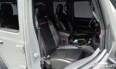Jeep Wrangler 2022 2.0 гидро в Москве № 215398, миниатюра 10