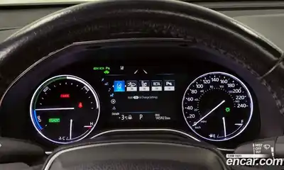 Toyota Avalon 2018 2.5 гидро в Москве № 215527, миниатюра 8