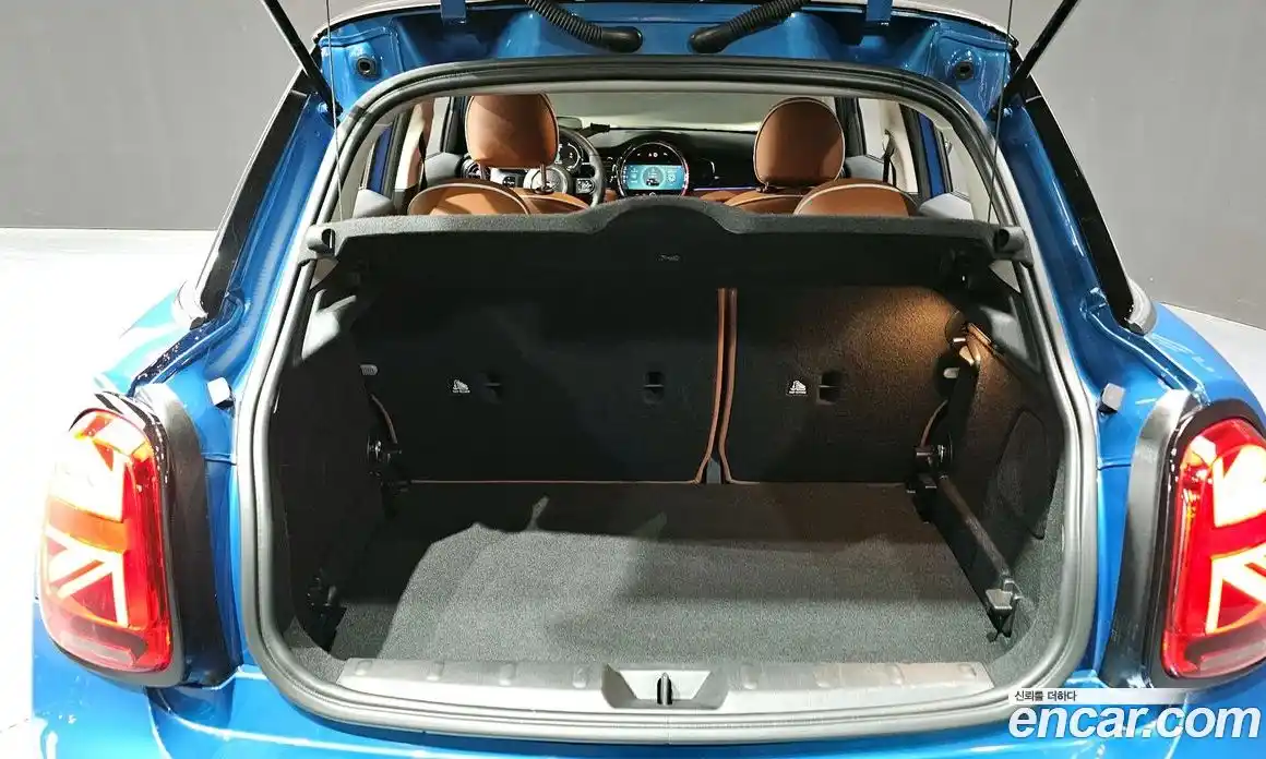 Mini Cooper 2023 2.0 гидро в Москве № 221526, фото 20