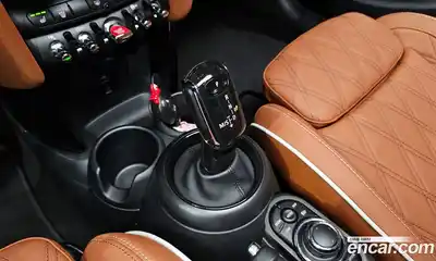 Mini Cooper 2023 2.0 гидро в Москве № 221526, миниатюра 9