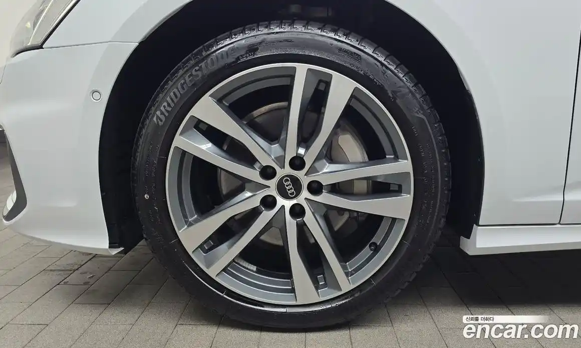 Audi A6 2022 2.0 гидро в Москве, фото 5