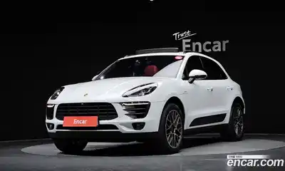 Porsche Macan, 2016