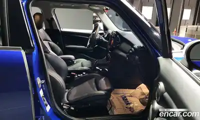 Mini Cooper 2020 1.5 гидро в Москве № 231433, миниатюра 10
