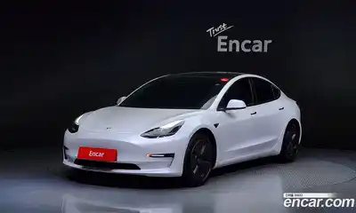 Tesla Model 3, 2021