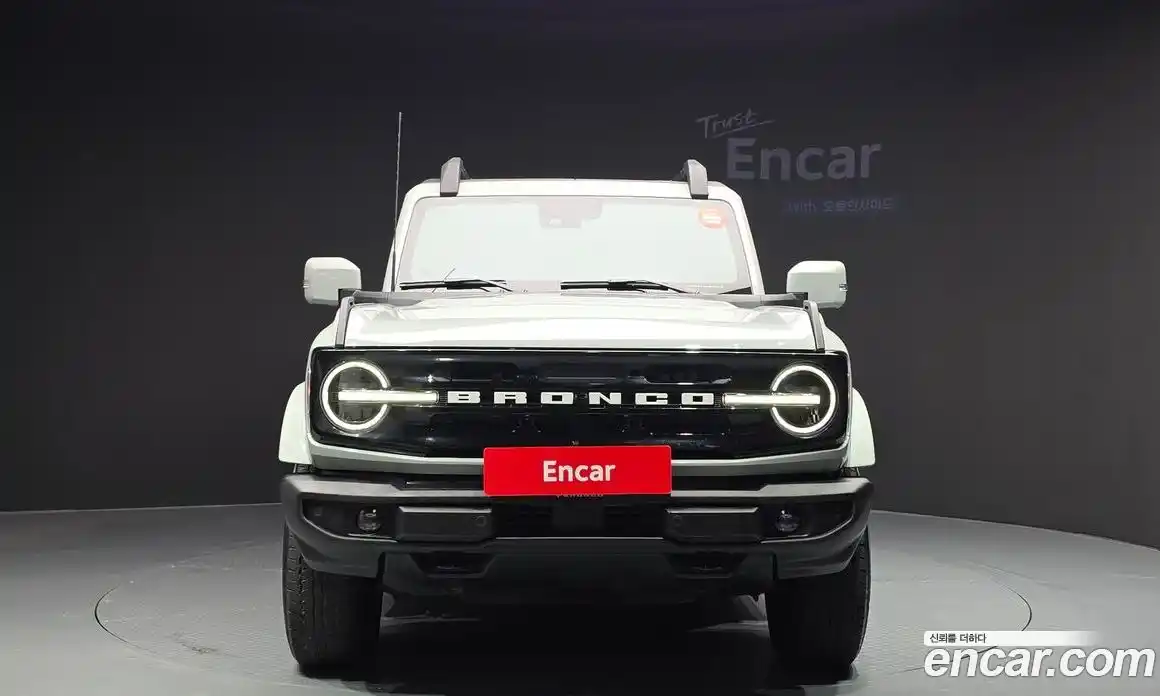 Ford Bronco 2023 2.7 гидро в Москве № 233224, фото 3