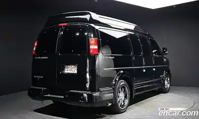 Chevrolet Express Van 2017 6.0 гидро в Москве № 234343, миниатюра 2