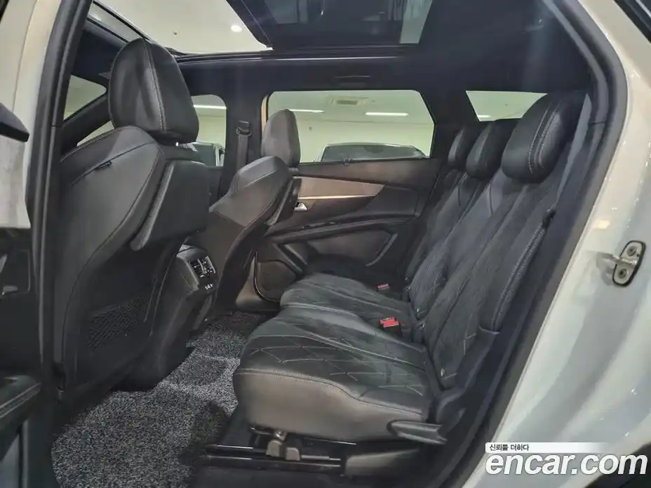 Peugeot 5008 2021 2.0 гидро в Москве № 235658, фото 12