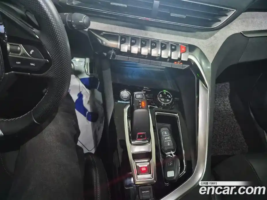 Peugeot 5008 2021 2.0 гидро в Москве № 235658, фото 13