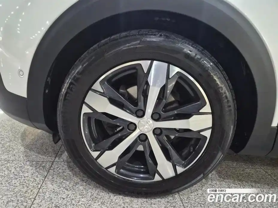 Peugeot 5008 2021 2.0 гидро в Москве № 235658, фото 17