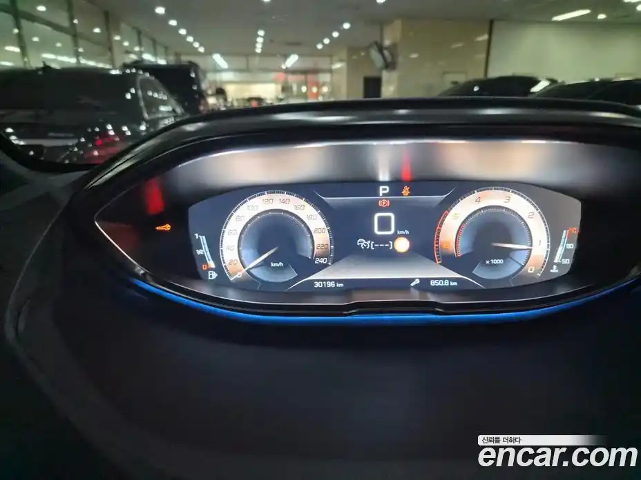 Peugeot 5008 2021 2.0 гидро в Москве № 235658, фото 6