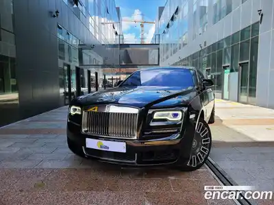 Rolls-Royce Ghost, 2017