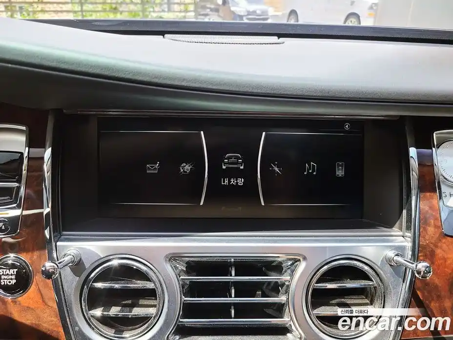 Rolls-Royce Ghost 2017 6.6 гидро в Москве № 256727, фото 11