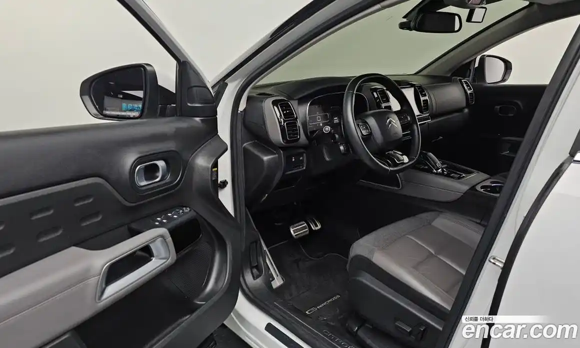 Citroen C5 Aircross 2020 1.5 гидро в Москве № 256817, фото 10