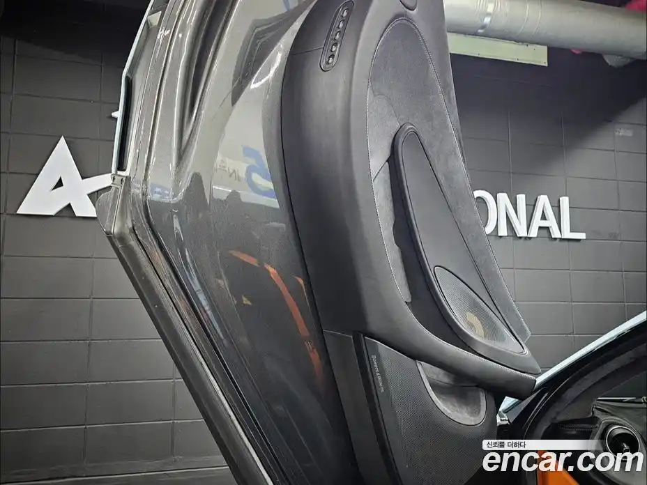 McLaren 570S 2019 3.8 гидро в Москве № 256906, фото 13