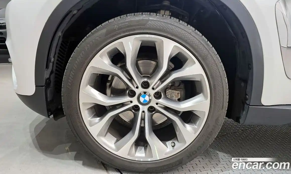 BMW X6 2018 3.0 гидро в Москве № 257878, фото 5