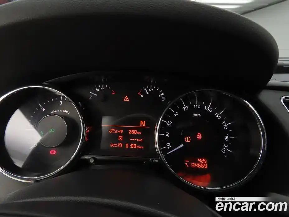 Peugeot 3008 2014 1.6 гидро в Москве № 260796, фото 9