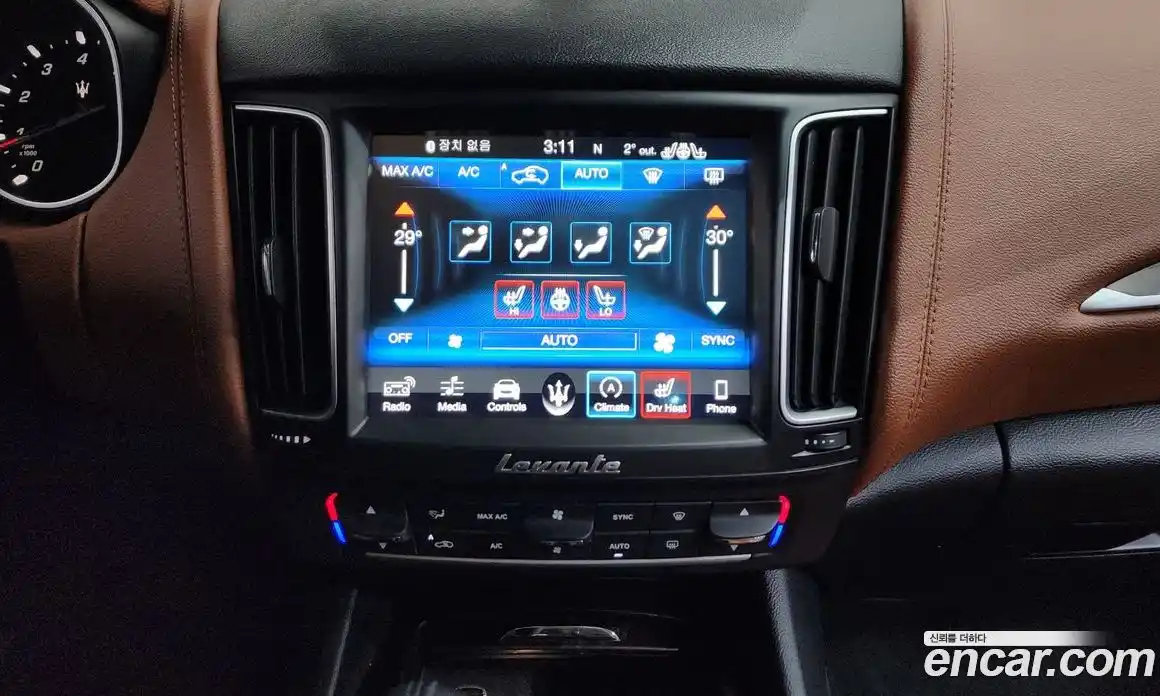 Maserati Levante 2018 3.0 гидро в Москве № 283009, фото 15