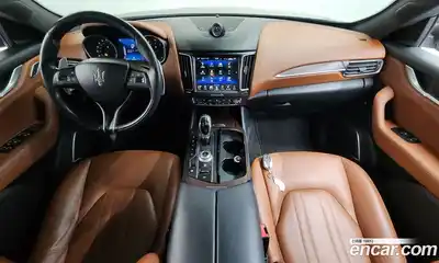 Maserati Levante 2018 3.0 гидро в Москве № 283009, миниатюра 7