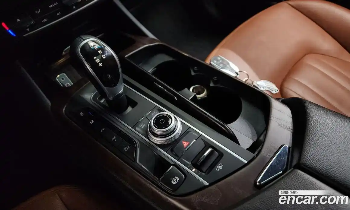 Maserati Levante 2018 3.0 гидро в Москве № 283009, фото 9