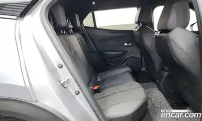 Peugeot 2008 2021 0.1 гидро в Москве № 284345, миниатюра 12