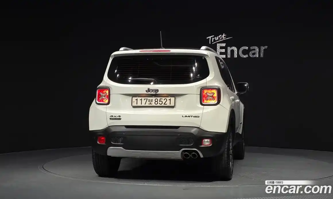 Jeep Renegade 2017 2.0 гидро в Москве № 289282, фото 4