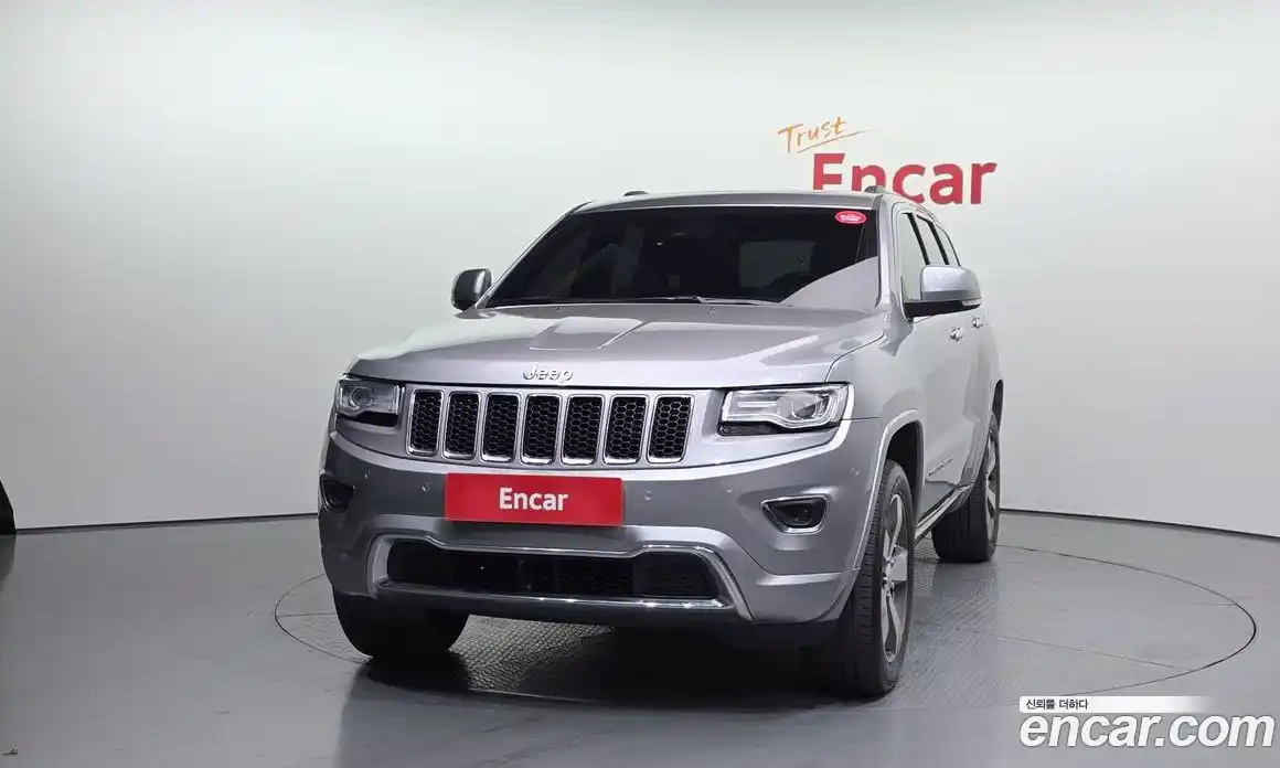 Jeep Cherokee 2015 3.0 гидро в Москве № 302456, фото 3