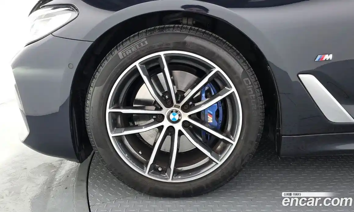 BMW 5-Series 2023 2.0 гидро в Москве, фото 5