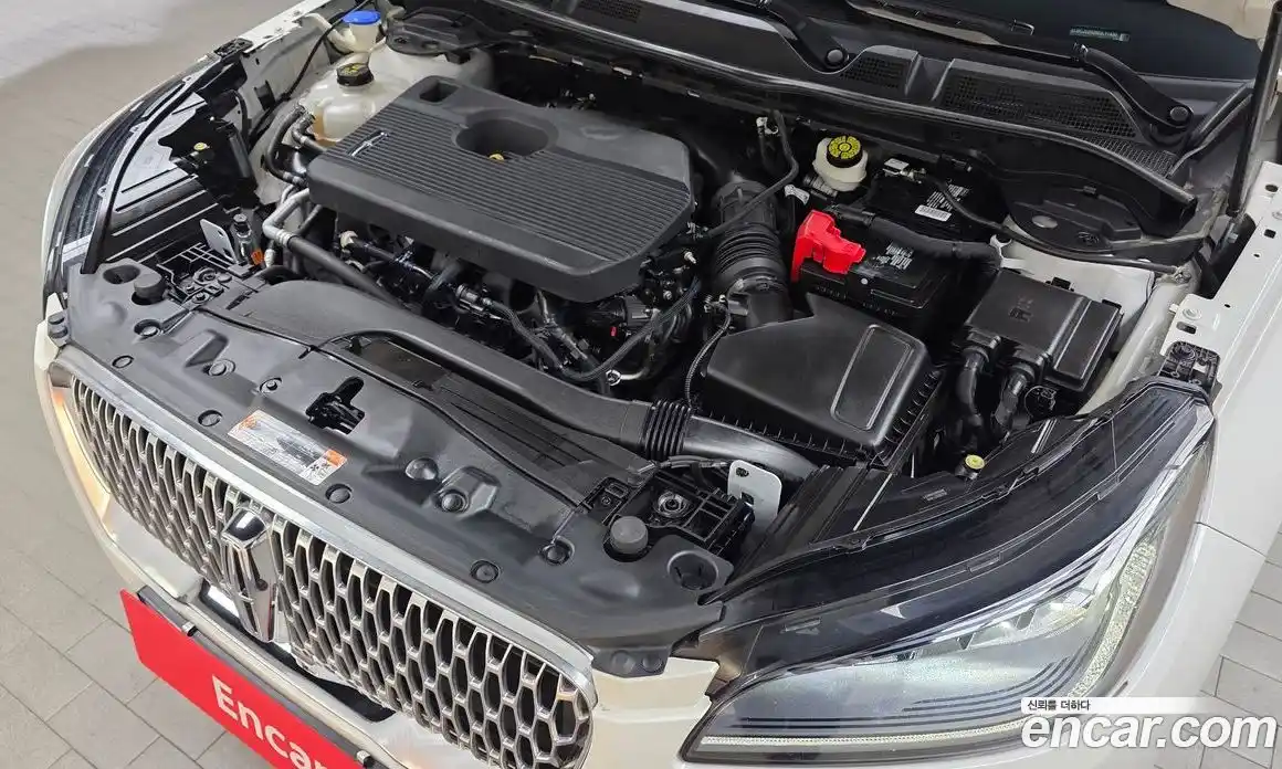 Lincoln Corsair 2022 2.0 гидро в Москве № 304160, фото 6