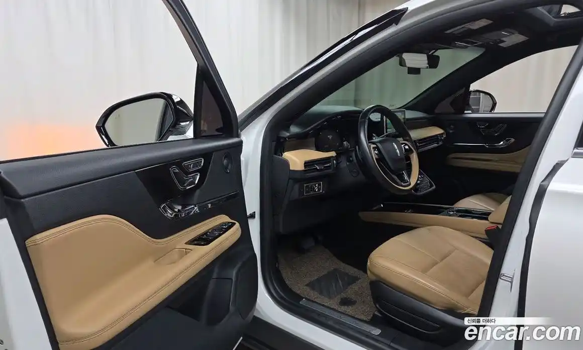 Lincoln Corsair 2022 2.0 гидро в Москве № 304160, фото 10