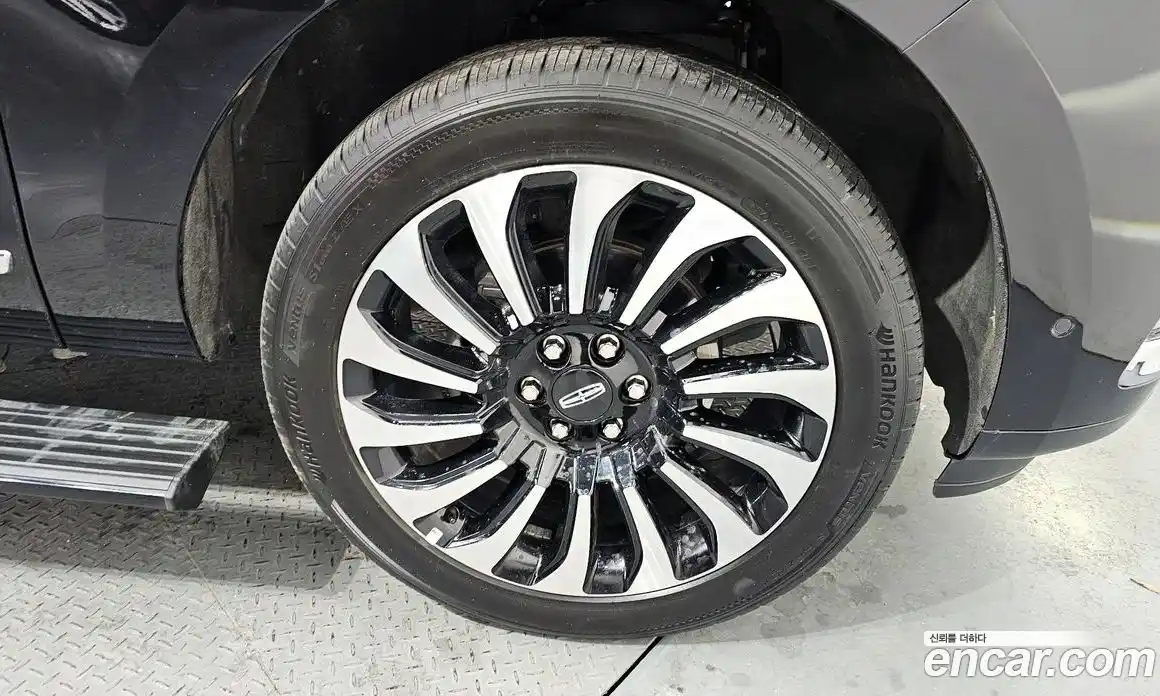 Lincoln Navigator 2023 3.5 гидро в Москве № 304215, фото 4