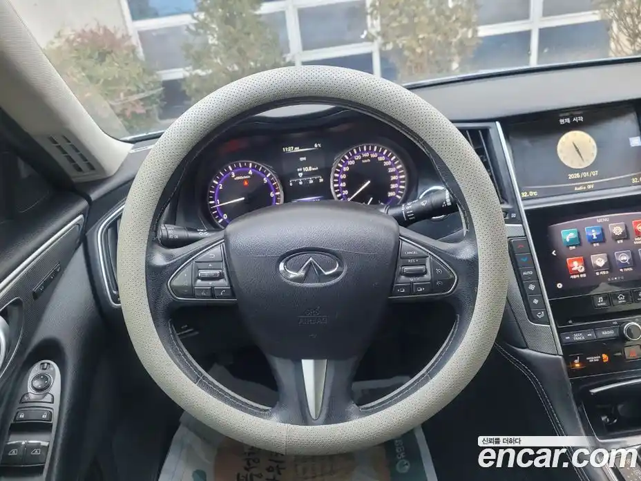 Infiniti Q50 2015 2.1 гидро в Москве № 305595, фото 12