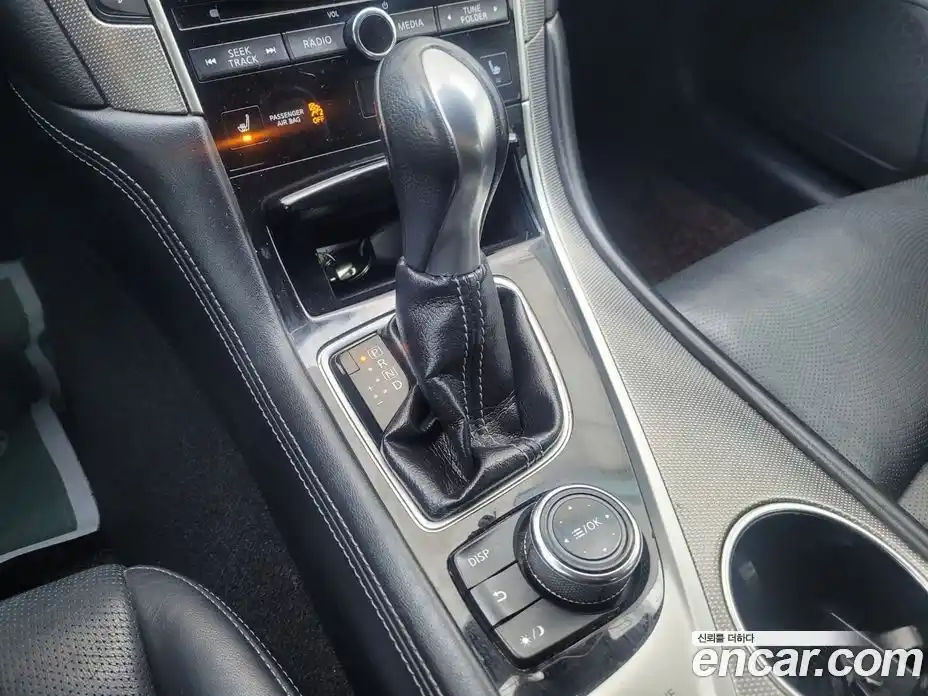 Infiniti Q50 2015 2.1 гидро в Москве № 305595, фото 9