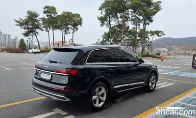 Audi Q7 2022 3.0 гидро в Москве № 312383, миниатюра 6