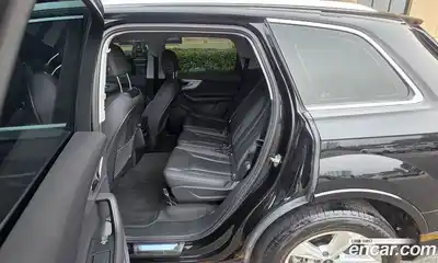 Audi Q7 2022 3.0 гидро в Москве № 312383, миниатюра 9