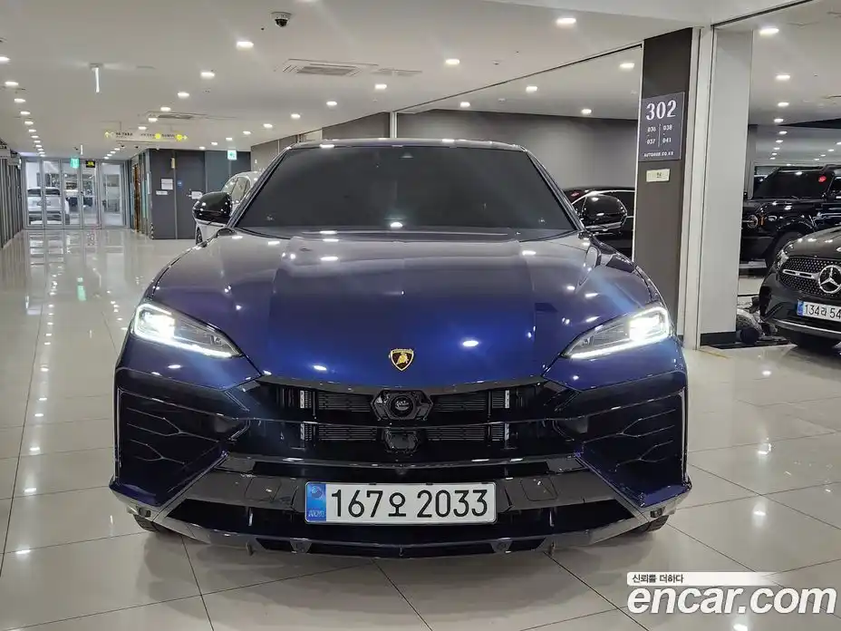 Lamborghini Urus 2025 4.0 гидро в Москве № 320705, фото 3