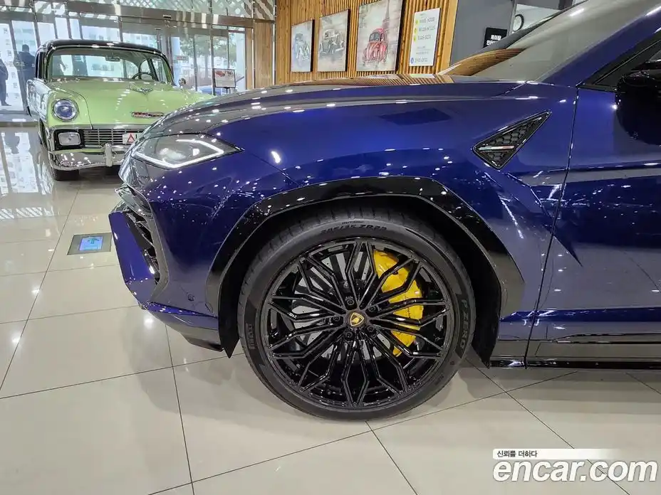 Lamborghini Urus 2025 4.0 гидро в Москве № 320705, фото 5