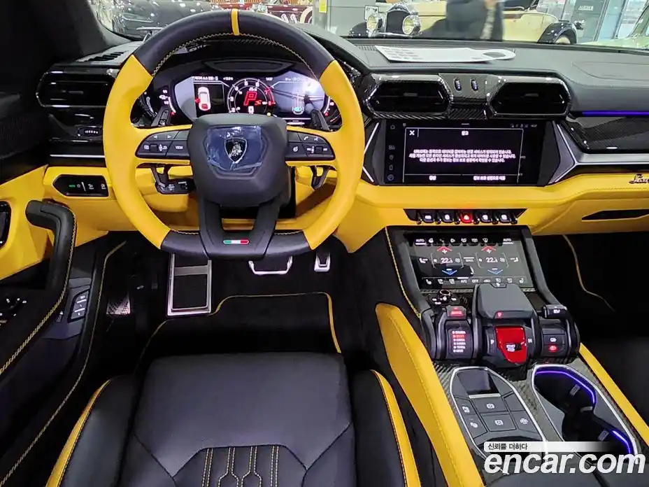 Lamborghini Urus 2025 4.0 гидро в Москве № 320705, фото 7