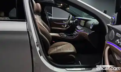 Mercedes-Benz E-Class 2019 3.0 гидро в Москве № 322325, миниатюра 10