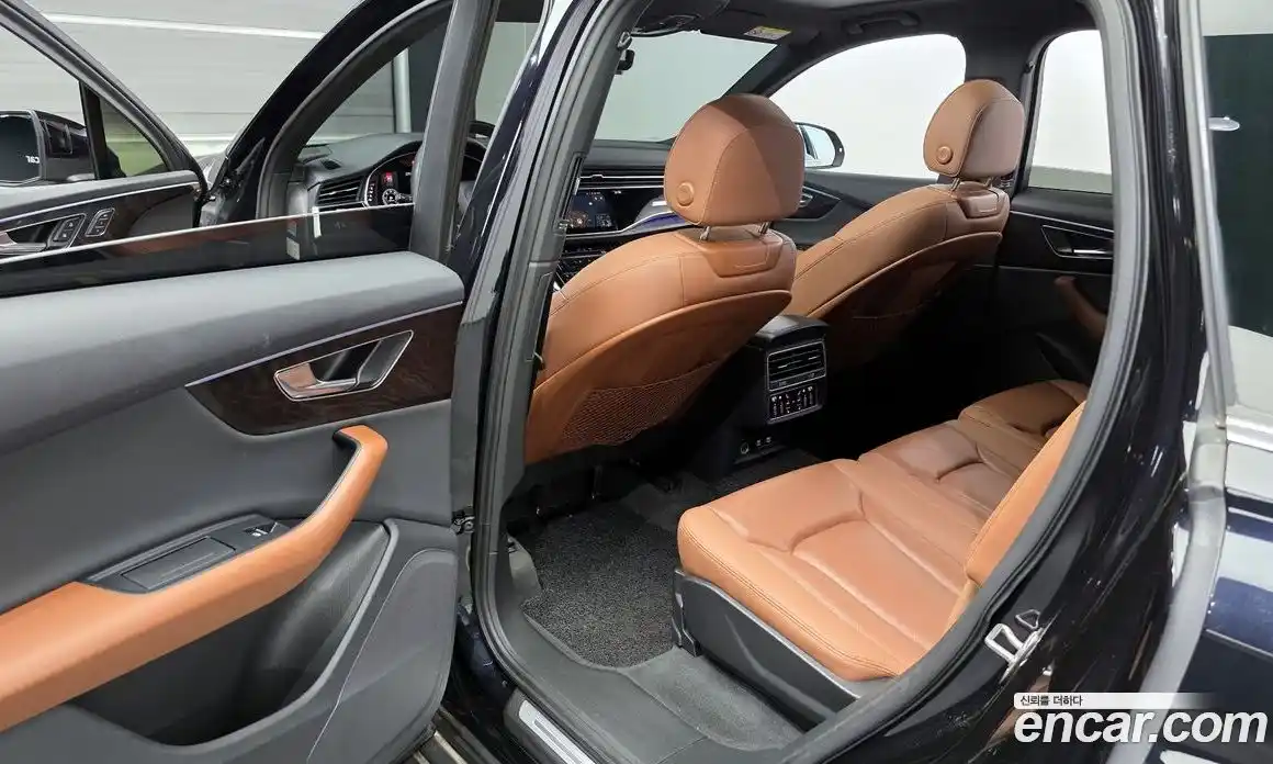 Audi Q7 2021 3.0 гидро в Москве № 343427, фото 11